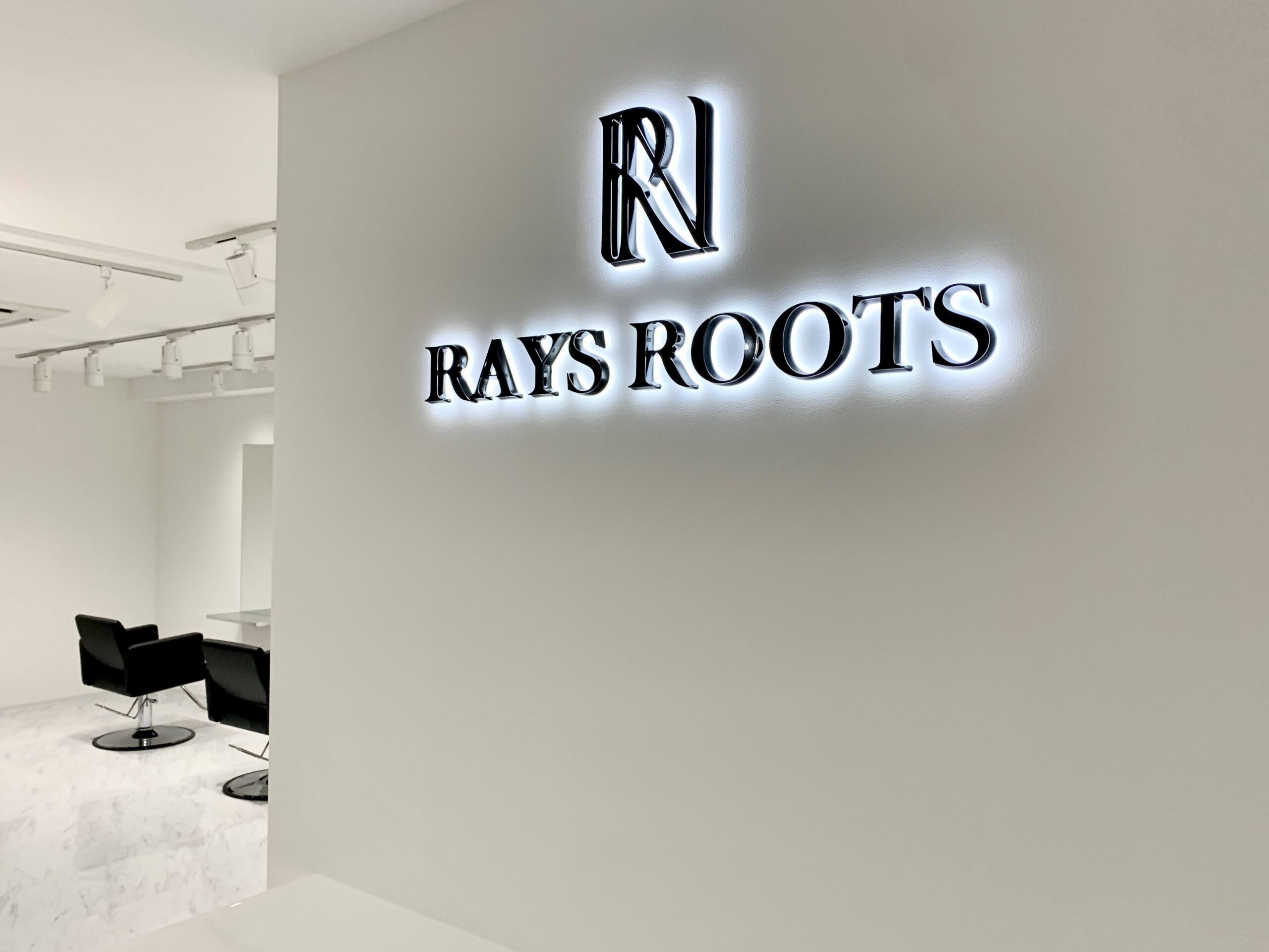 10.RAYS_ROOTS_美容室・美容院_内装_レセプション_施工事例