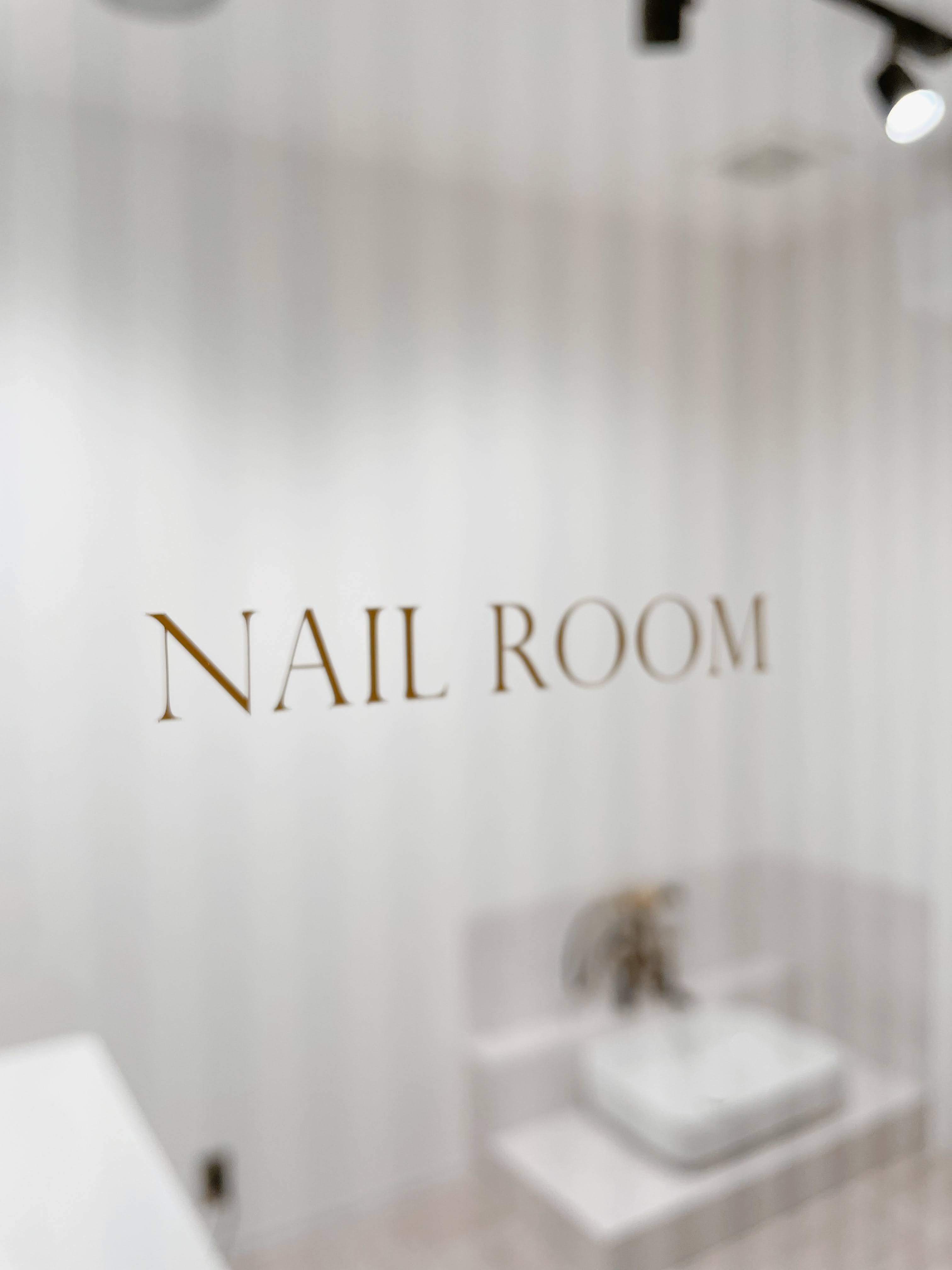 13.EDUCE_HAIR&NAIL_美容室・美容院・ネイルサロン_内装_ネイル_施工事例