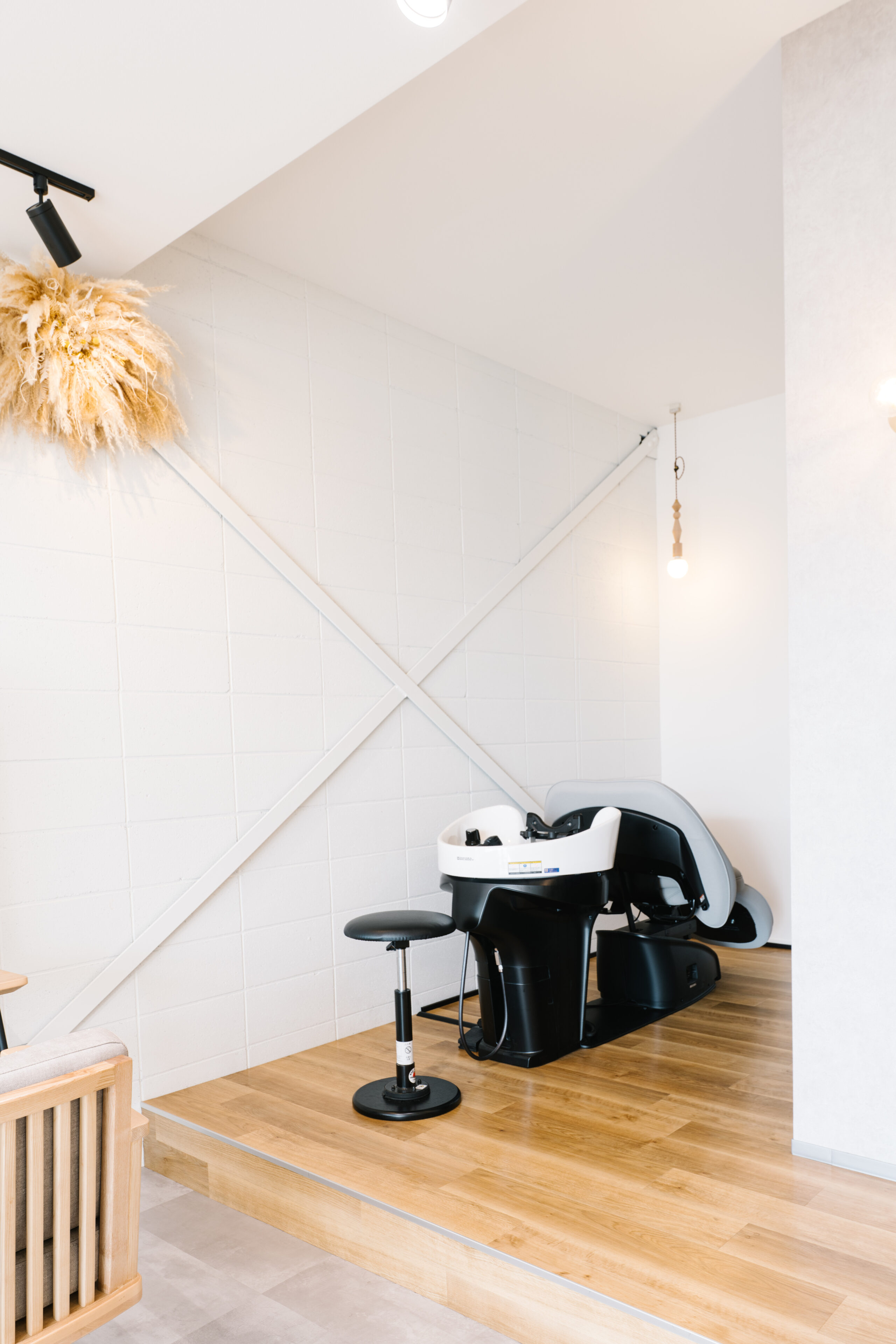 04.mimi_美容室・美容院・ヘアサロン_内装_施工事例