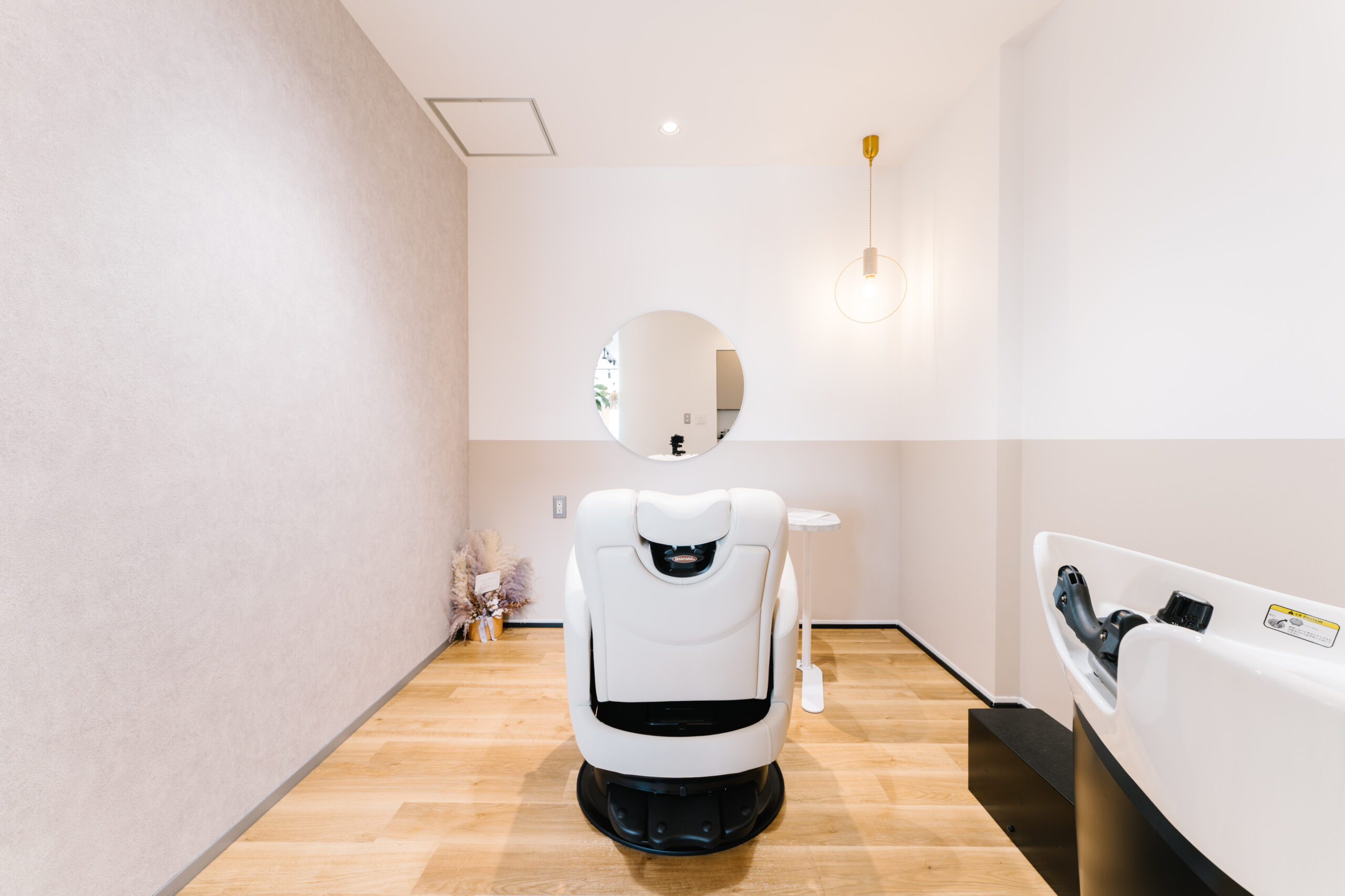 05.mimi_美容室・美容院・ヘアサロン_内装_シャンプー_施工事例