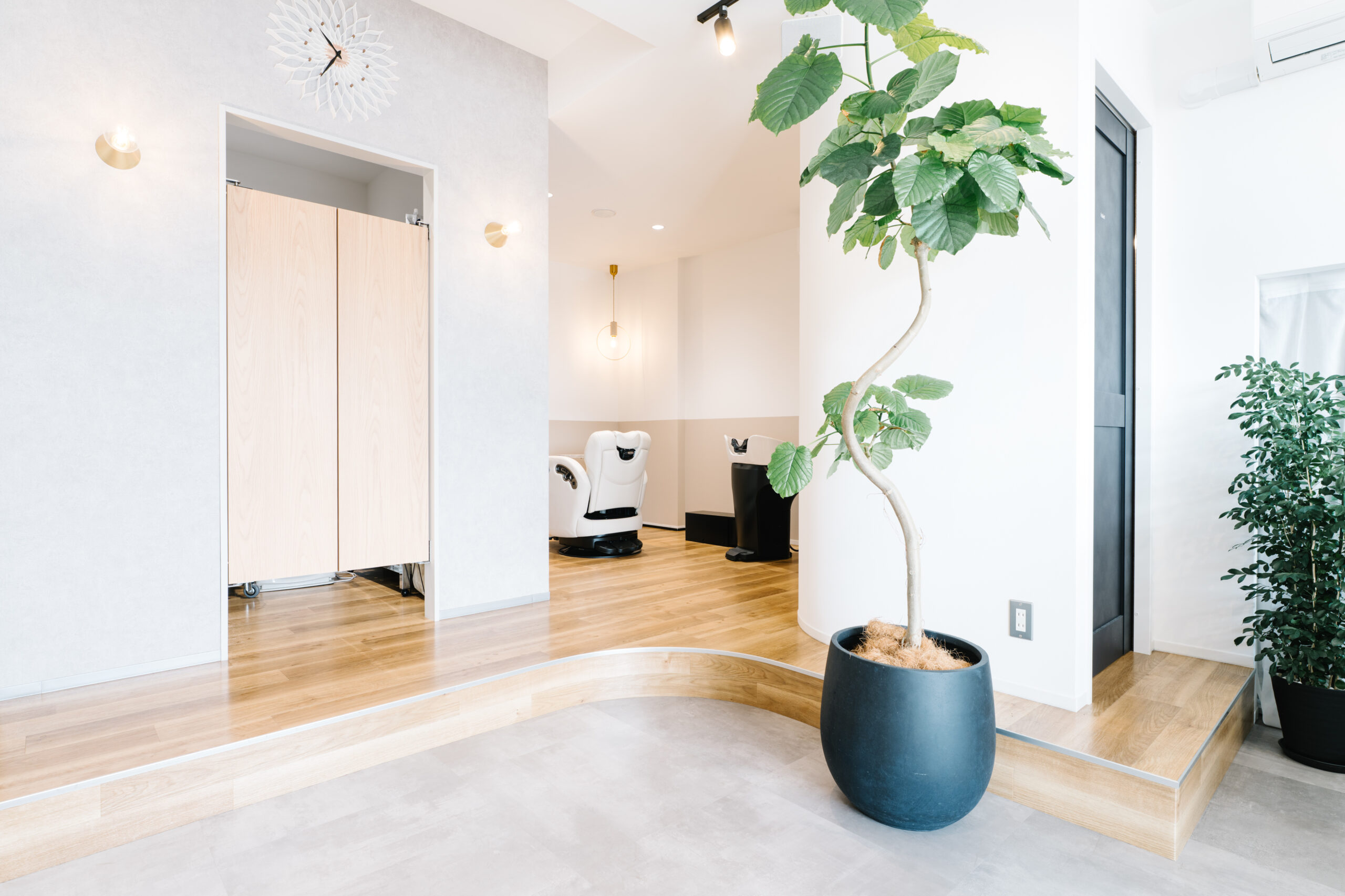 07.mimi_美容室・美容院・ヘアサロン_内装_施工事例