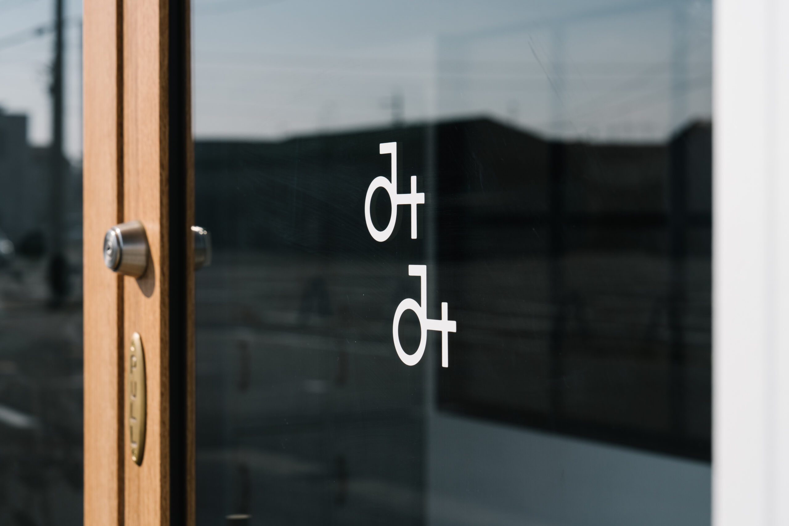 19.mimi_美容室・美容院・ヘアサロン_外観_ファサード_施工事例