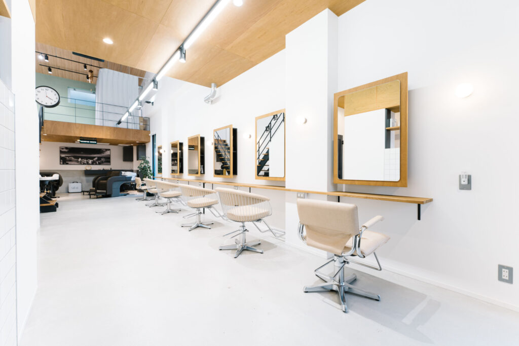 01.BioTop_美容室・美容院・ヘアサロン_内装_セット面_施工事例