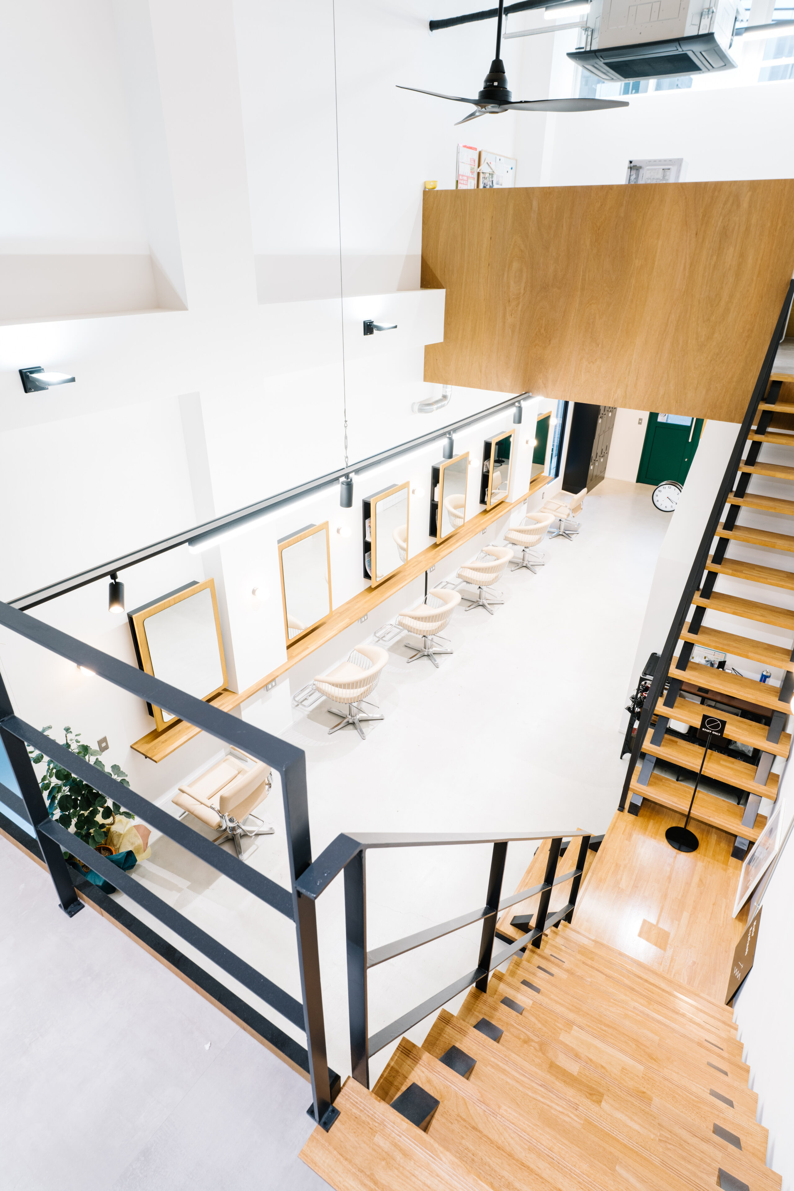 05.BioTop_美容室・美容院・ヘアサロン_内装_施工事例