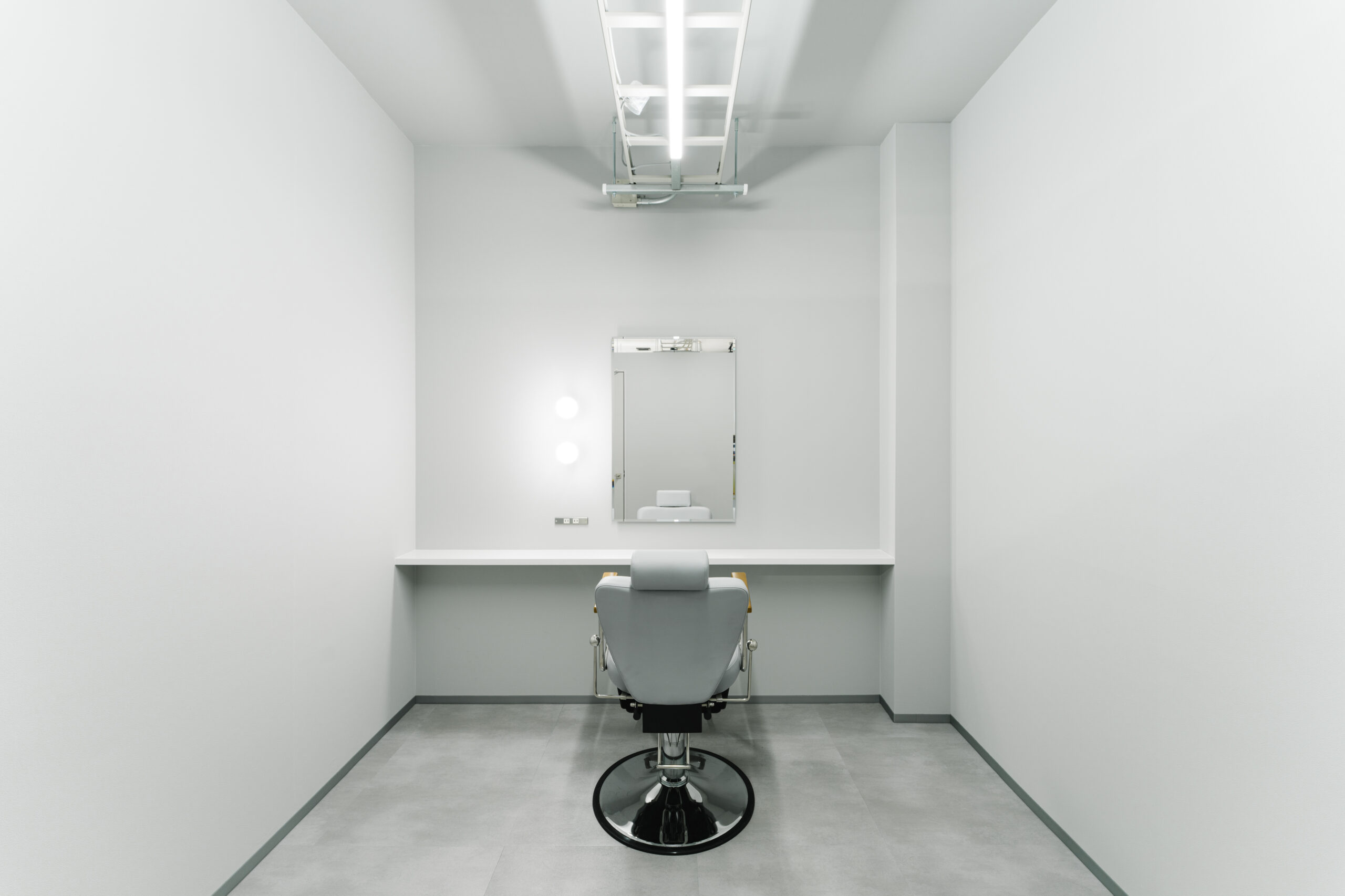 014.being_美容室・美容院・ヘアサロン_内装_セット面_施工事例