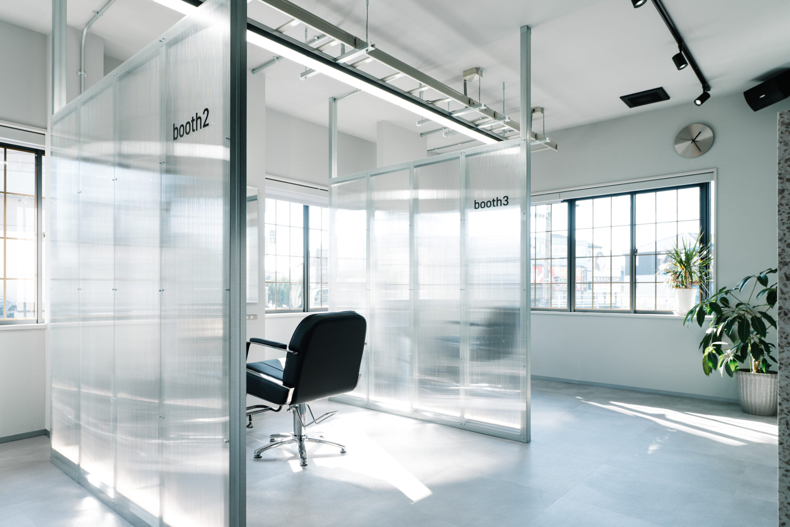 02.being_美容室・美容院・ヘアサロン_内装_セット面_施工事例