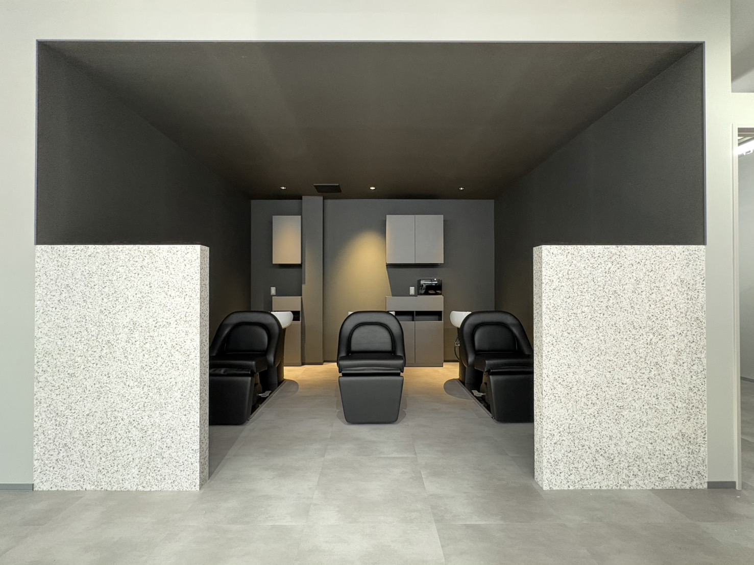 04.being_美容室・美容院_内装_シャンプー_施工事例