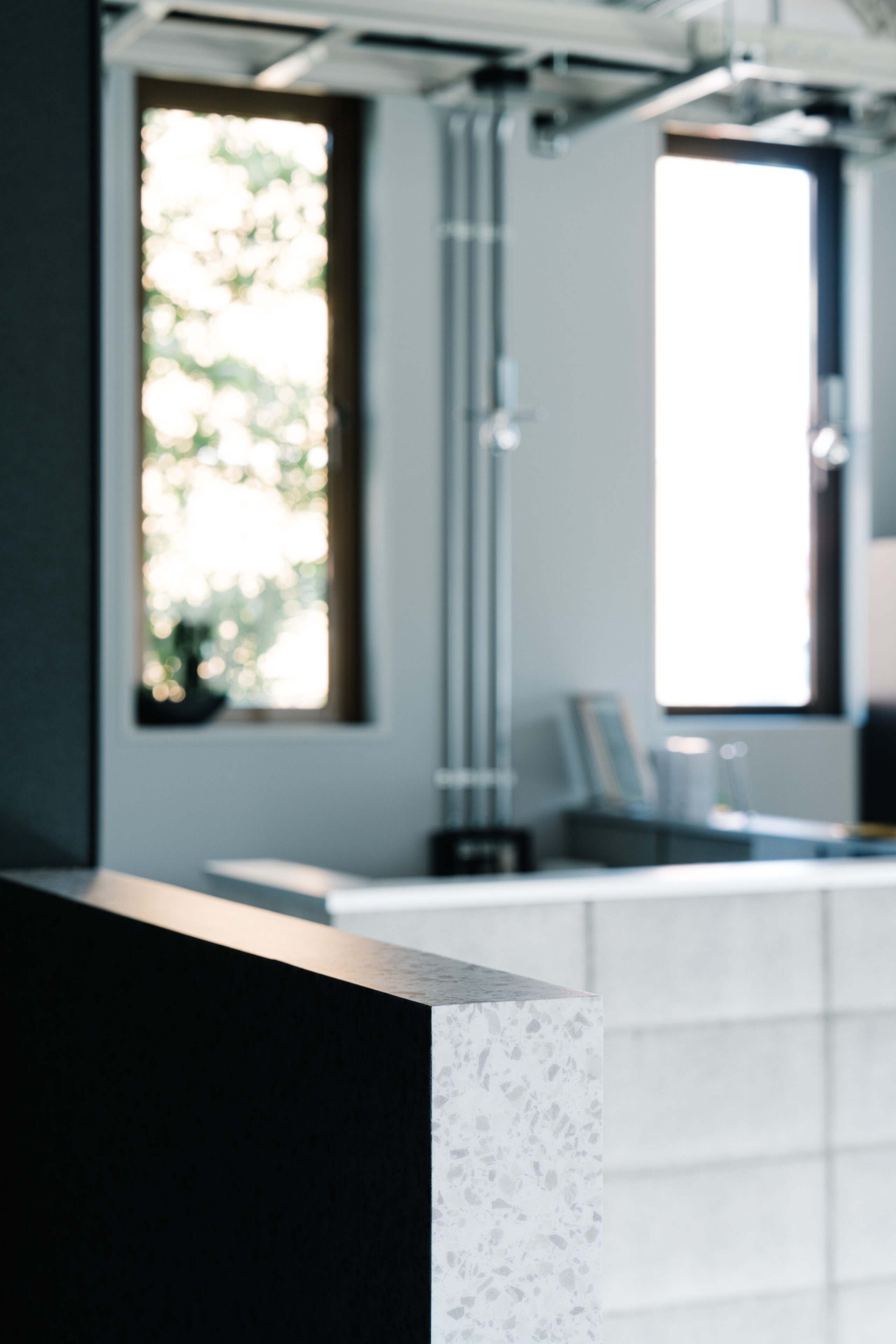 05.being_美容室・美容院・ヘアサロン_内装_レセプション_カウンター_施工事例