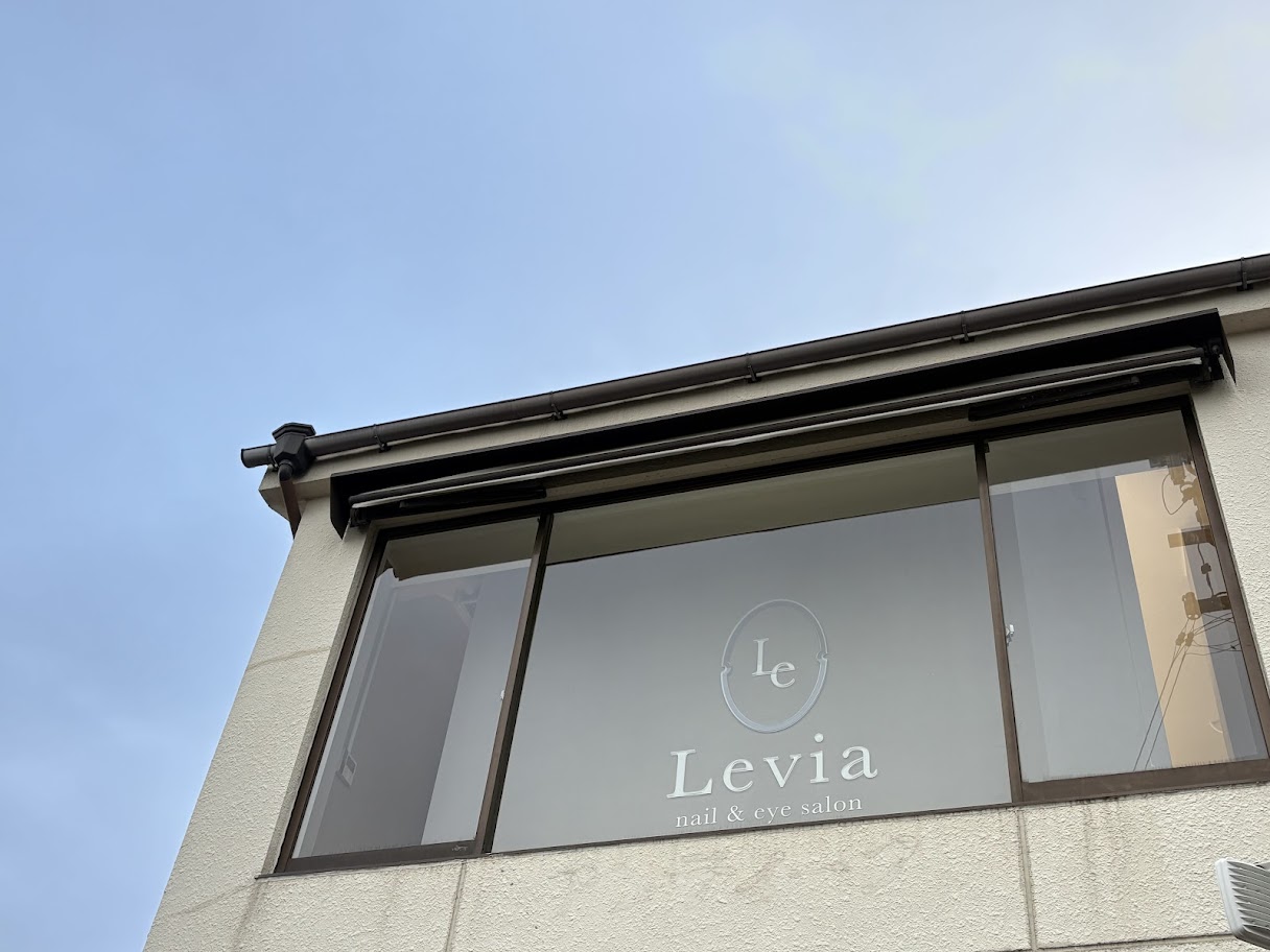 12.Levia_アイラッシュ_ネイルサロン_外観_ファサード_サイン_施工事例